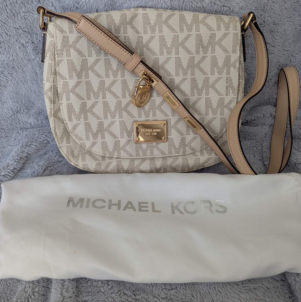 Michael Kors Beige Crossbody Bag With Dust Bag